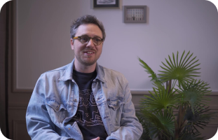 Matthieu from France sharing his experience with Myasthenia Gravis