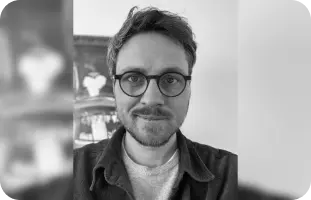 Man fighting Myasthenia Gravis with a positive attitude